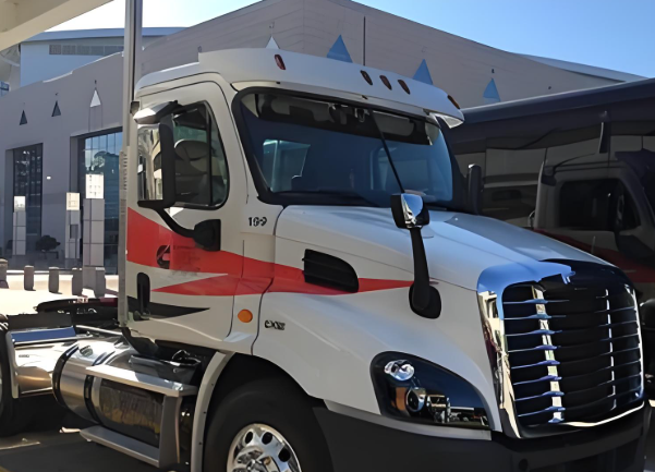 medium duty trucks with cummins engine