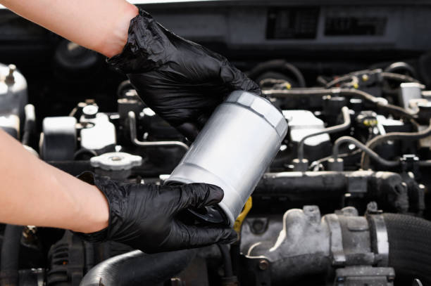 holds fuel filter for diesel cars