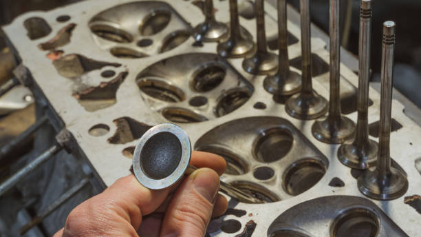 Installing the valve of engine