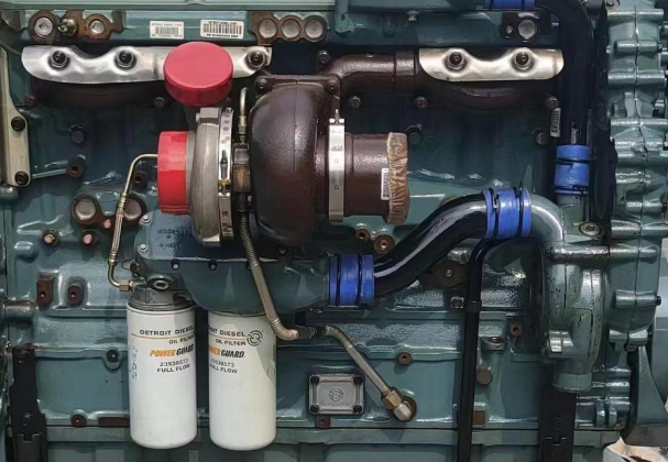 what is detroit diesel engine